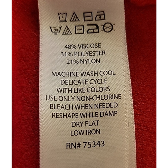 Tahari Red Knit Sweater Holiday Christmas Crew Neck Back Zipper Winter Size L - Picture 8 of 8